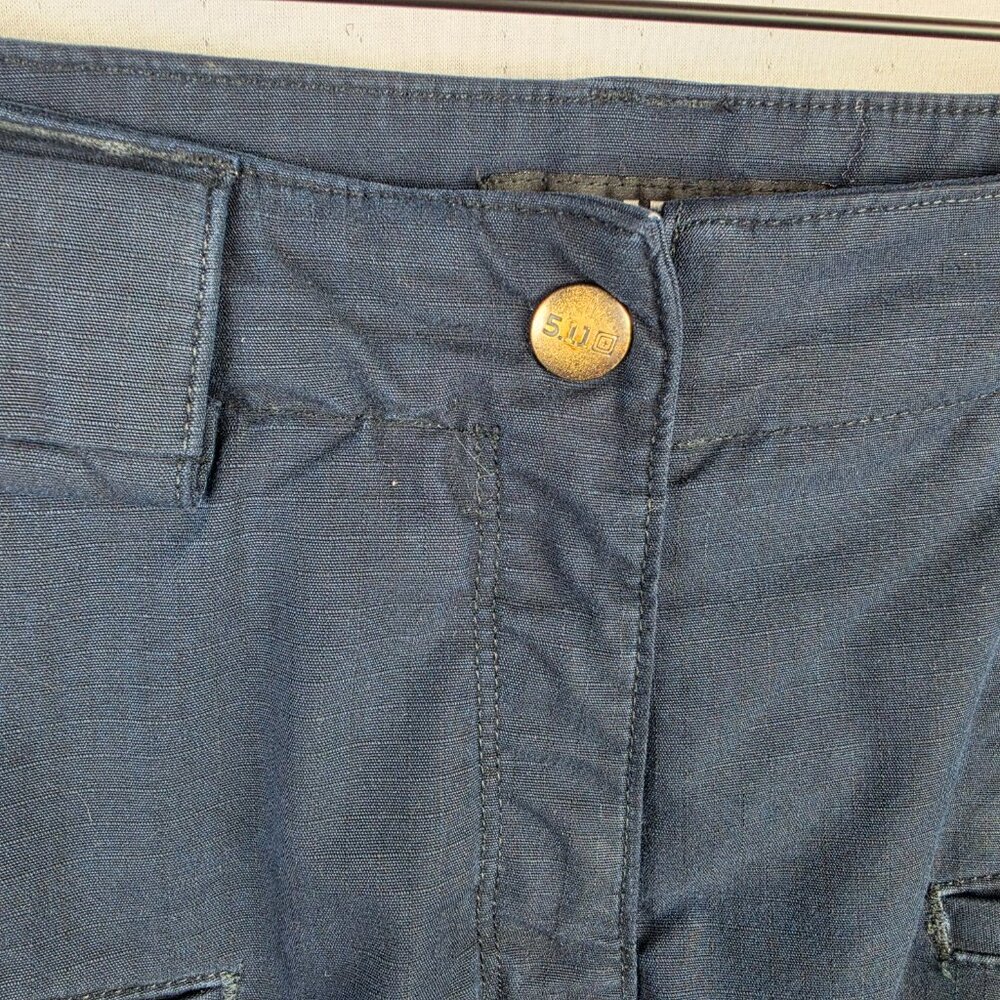 5.11 Tactical Cargo Pants Straight Leg Navy Utility size 12 Regular - Picture 4 of 8